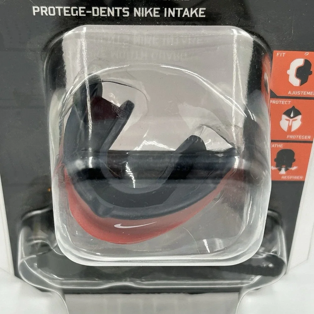 NIKE Red INTAKE MOUTH GUARD JUNIOR NEW IN PACKAGING O-FLOW PATENTED BREATHING‎